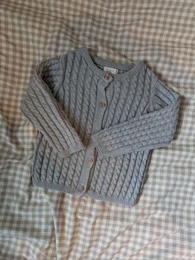 Rise little Earthling Cable Knit Button-Up Cardigan